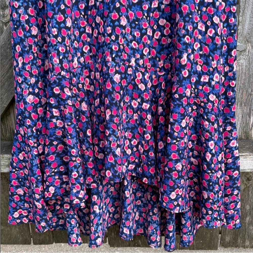 EUC J. Crew Ramea Floral Crepe Dress
Size 6 - Picture 8 of 12